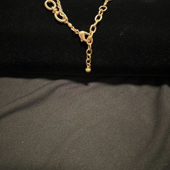 Bundle of jewelry - Brass gold dipped necklaces - Picture 8 of 9